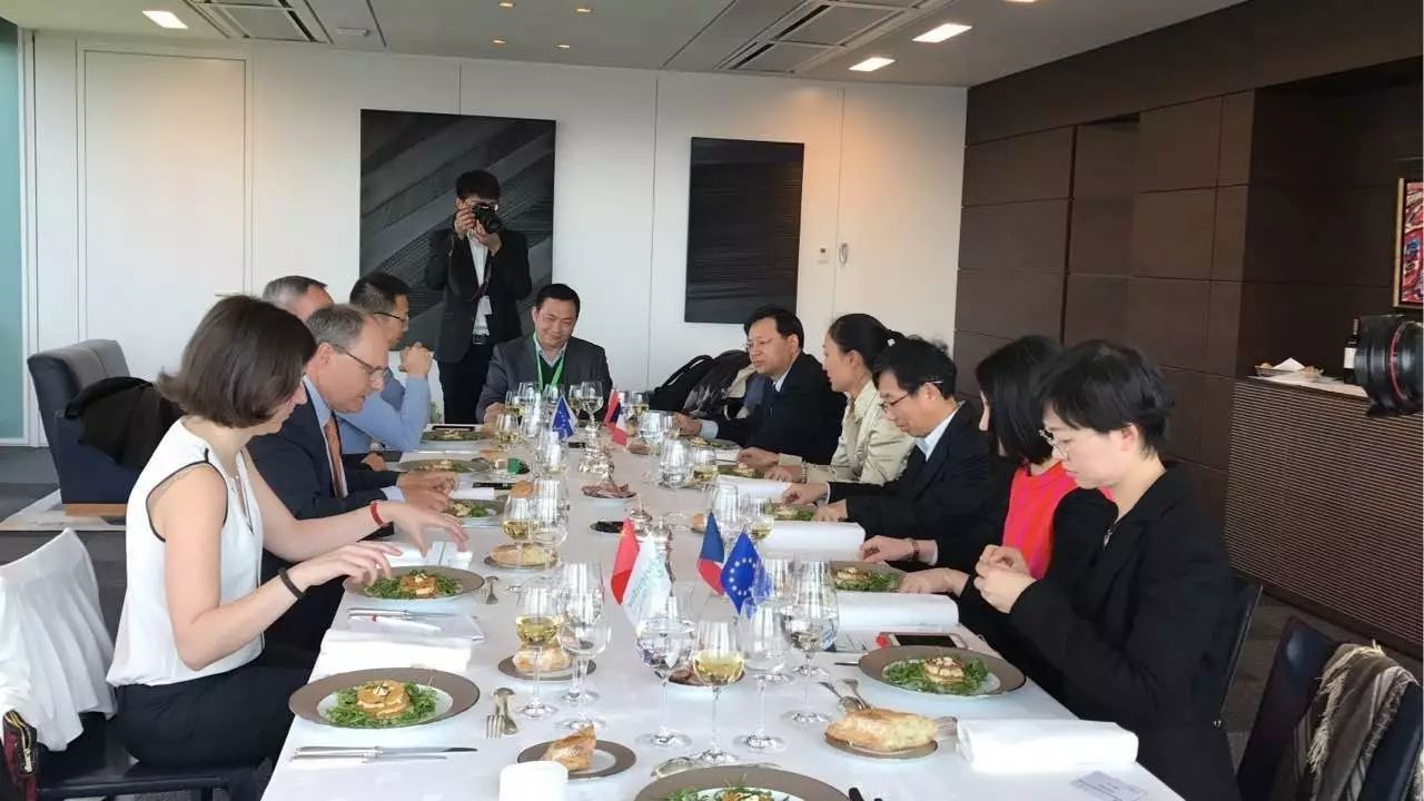 1528190903724698.png 1528190903724698.png