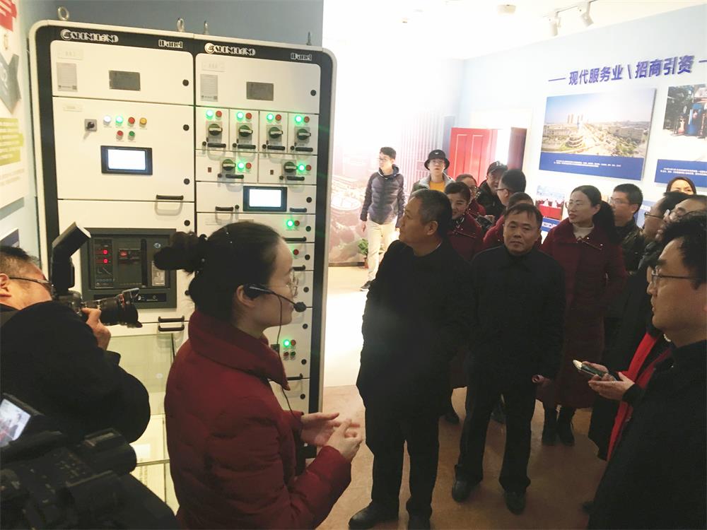 1545040223770579.jpg 2.jpg