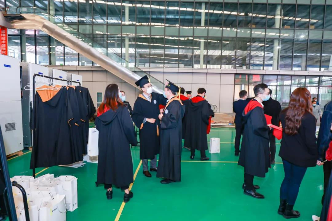 1641864062735489.jpg 13.jpg