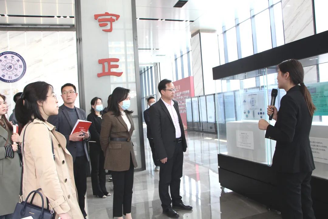 1681174382544394.jpg 640 (1).jpg