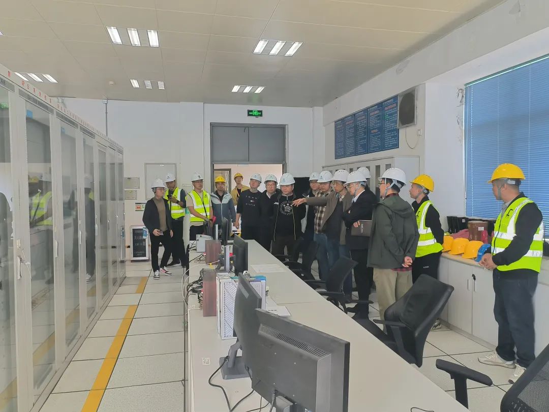 1739759997998918.jpg 640 (6).jpg